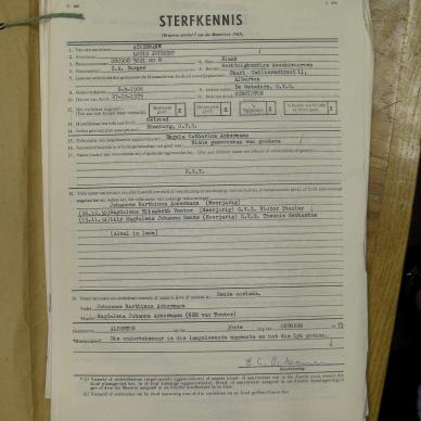 TAB 04-12-09 077