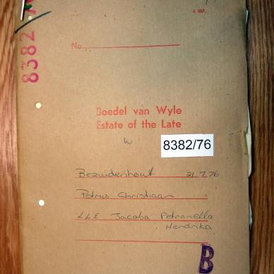 8382-76 BEZUIDENHOUT Petrus Christiaan _01