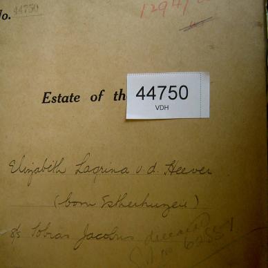 44750 ESTERHUIZEN Elizabeth Lagrina a